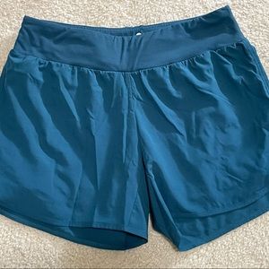 Pacific Blue 5 in. Swift Shorts (Medium)